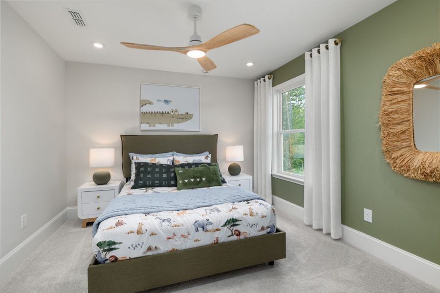 Representative furnished interior of a home built from the Continental by Pulte Homes in Mailman Post, Knightdale (Image 37).