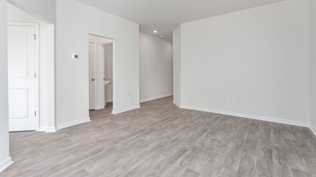 Representative unfurnished interior of a home built from the NEWTON - EXPRESS by D.R. Horton in Glennview, Kernersville (Image 8).