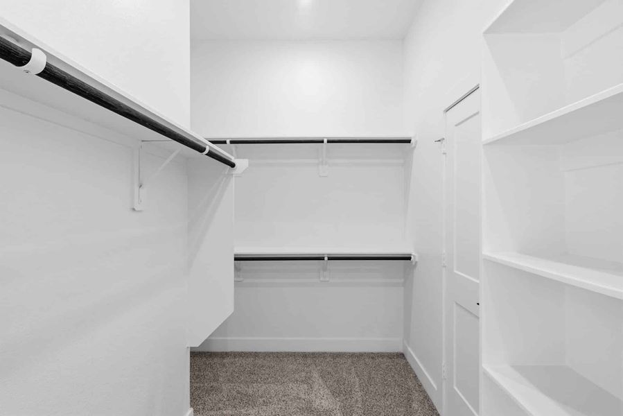 Spacious, unfurnished interior of a new home in Attwater, Waller (Image 18).