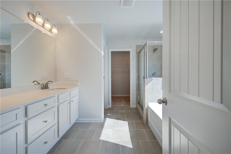 Furnished interior view inside a new home in Cooper Park, McDonough (Image 7).