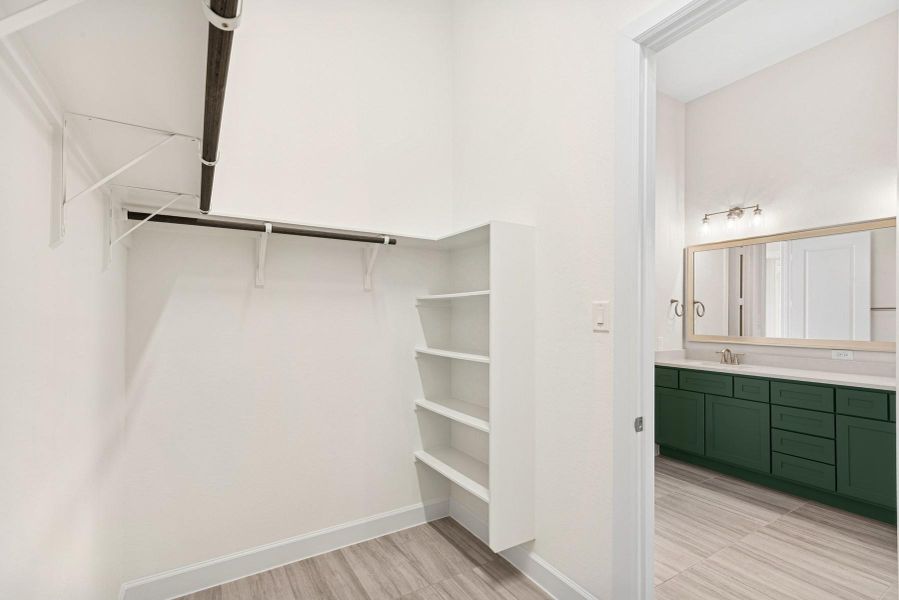 Furnished interior view inside a new home in ARTAVIA 45' Homesites, Conroe (Image 9). Furnished interior view inside a new home in ARTAVIA 45' Homesites, Conroe (Image 9).