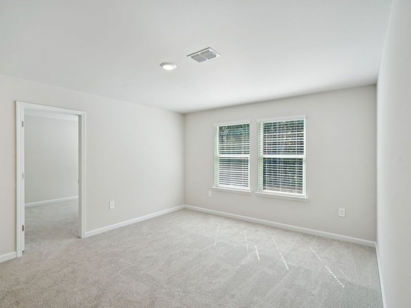 Spacious, unfurnished interior of a new home in Parkside at Grayson, Grayson (Image 11).