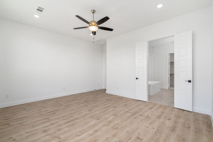 Spacious, unfurnished interior of a new home in Cambridge Crossing, Celina (Image 28). Spacious, unfurnished interior of a new home in Cambridge Crossing, Celina (Image 28).