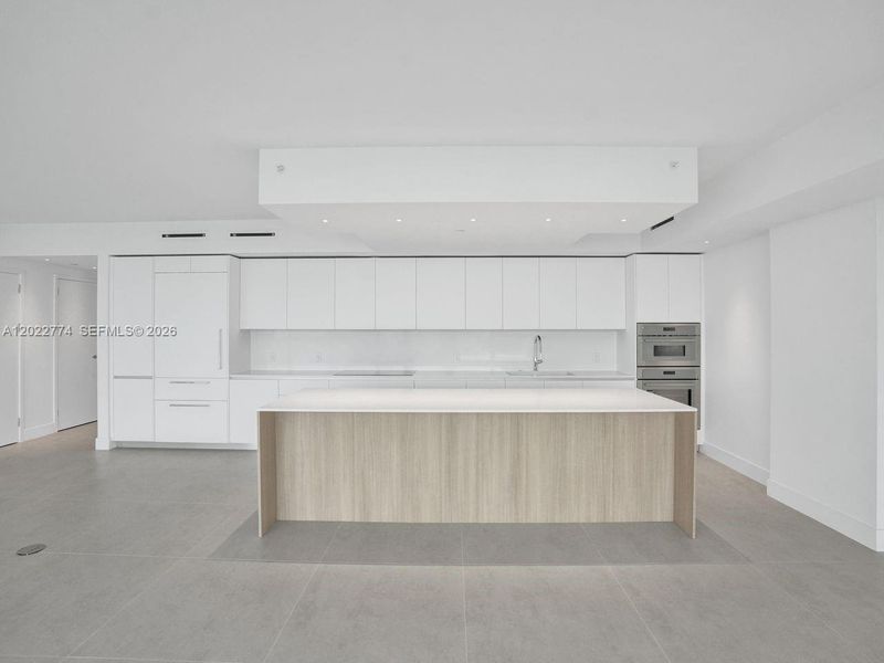 Furnished interior view inside a new home in , Pompano Beach (Image 6).
