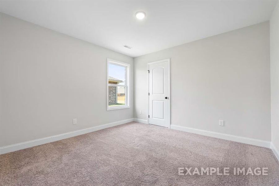 Spacious, unfurnished interior of a new home in Mercer Meadows, Royse City (Image 21).