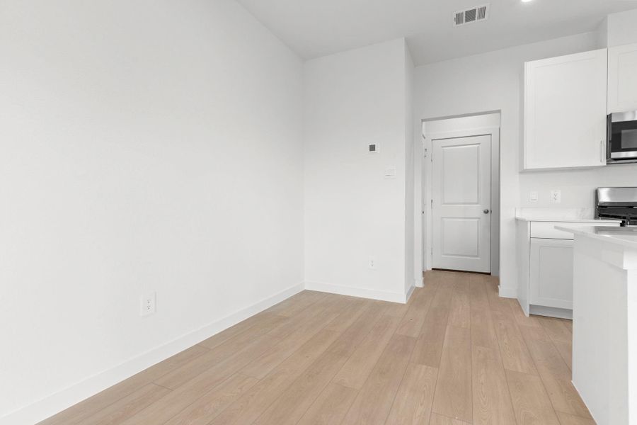 *Images and 3D tour are for illustration only and options may vary from home as built.