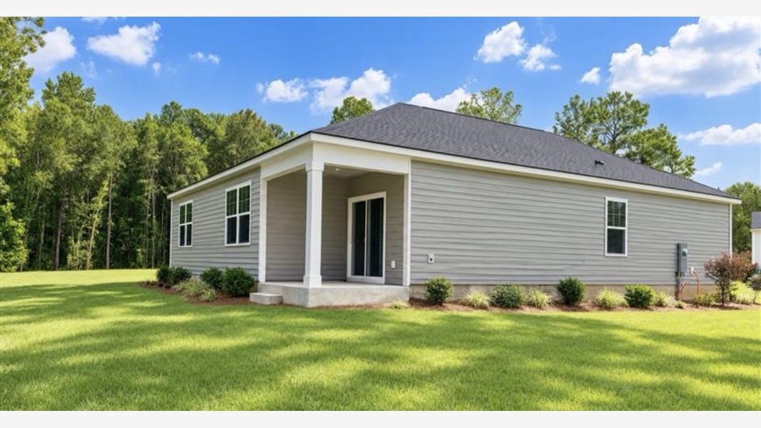 Exterior details and patio area of a home in Cypress Landing, Hardeeville (Image 4).