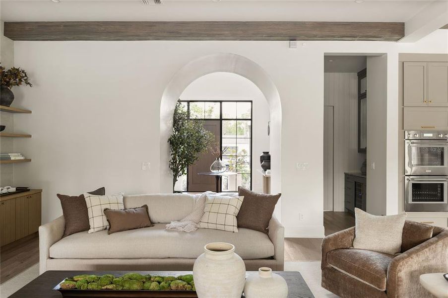 Furnished interior view inside a new home in , Orlando (Image 44).