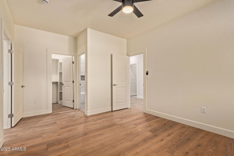 Additional Bedroom Additional Bedroom