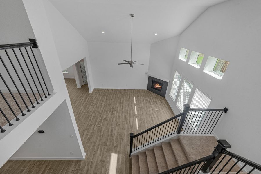 Spacious, unfurnished interior of a new home in Briarwood Crossing, Rosenberg (Image 23).