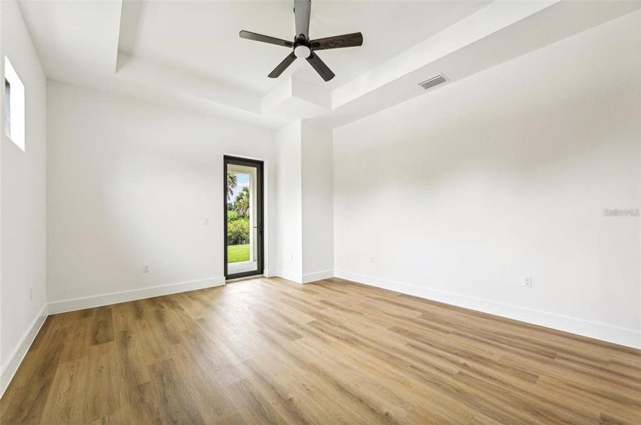 Spacious, unfurnished interior of a new home in , North Port (Image 40). Spacious, unfurnished interior of a new home in , North Port (Image 40).