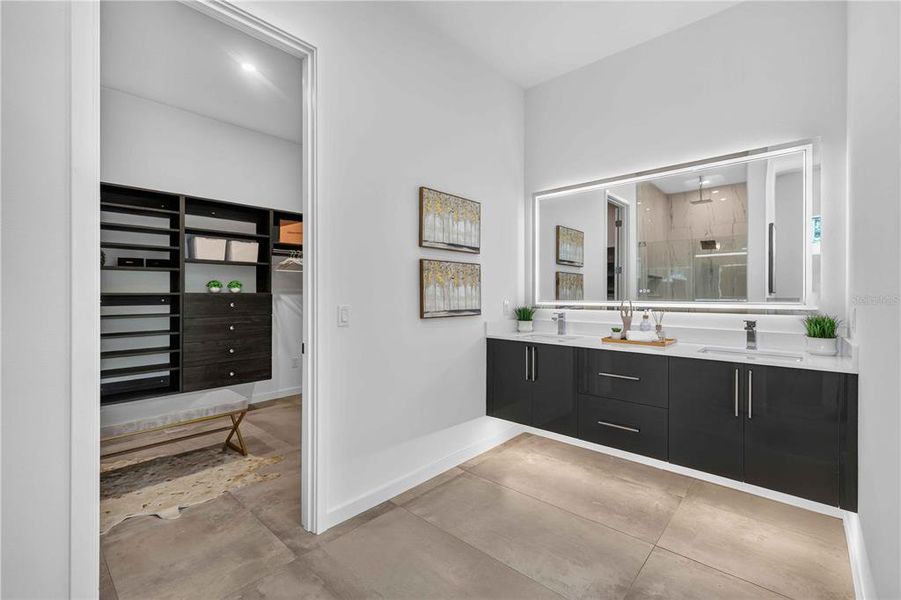 Furnished interior view inside a new home in , Sarasota (Image 41).