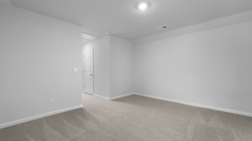 Representative unfurnished interior of a home built from the ARCHER-EXP by D.R. Horton in Hillcrest, Ravenel (Image 29).