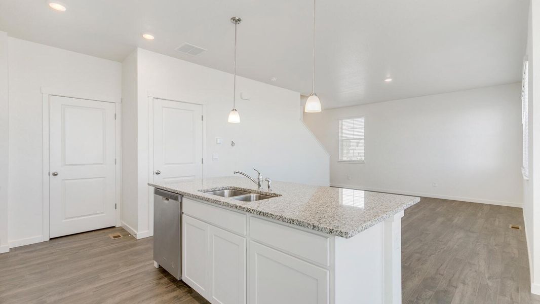 Furnished interior view inside a new home in Silver Peaks, Lochbuie (Image 11). Furnished interior view inside a new home in Silver Peaks, Lochbuie (Image 11).