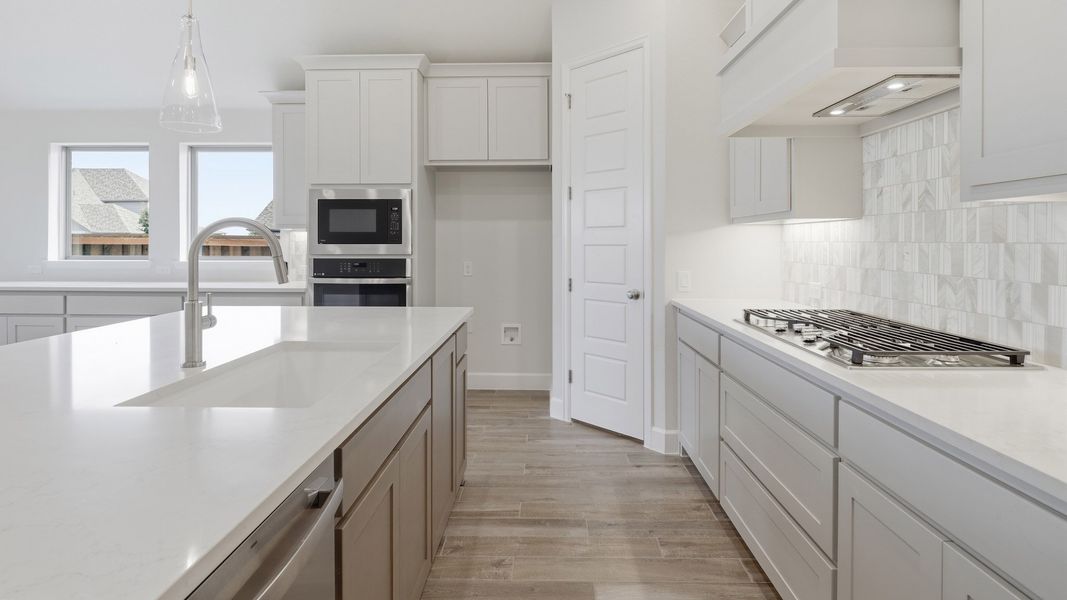Furnished interior view inside a new home in Meraki, Forney (Image 11).
