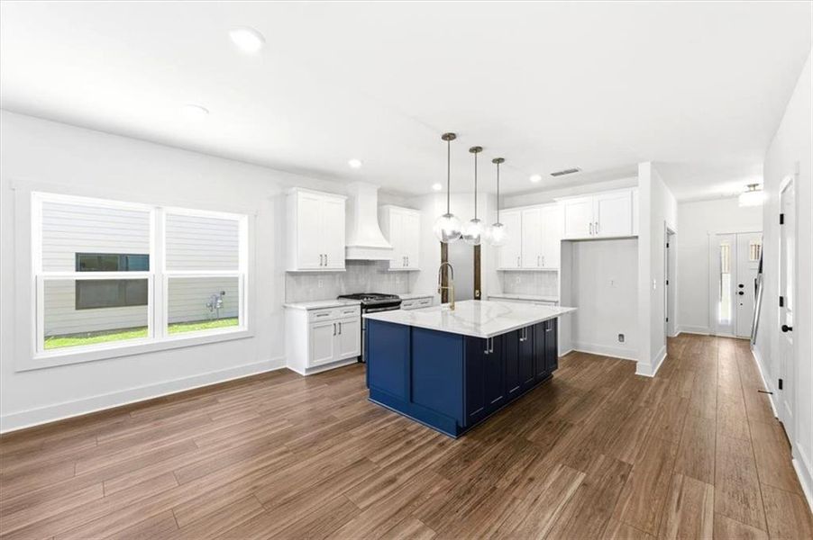 Furnished interior view inside a new home in Ferguson Corners, Emerson (Image 11).