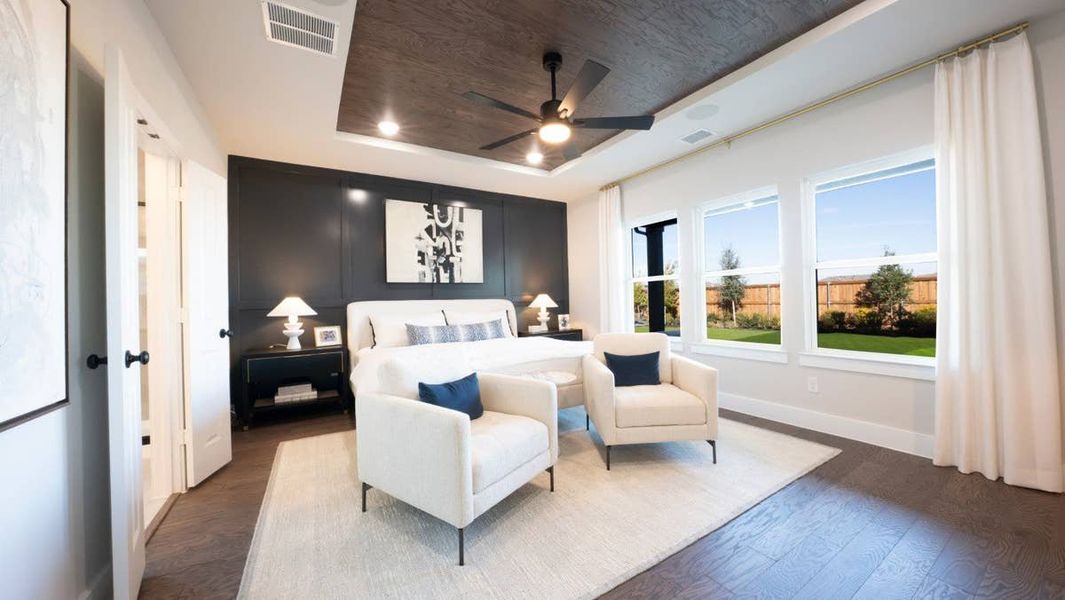 Representative furnished interior of a home built from the Roosevelt Select F by First Texas Homes in Parkside, Denton (Image 16).
