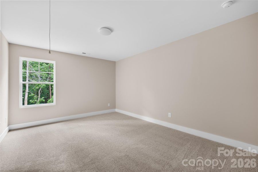 Spacious, unfurnished interior of a new home in , Stanfield (Image 21).