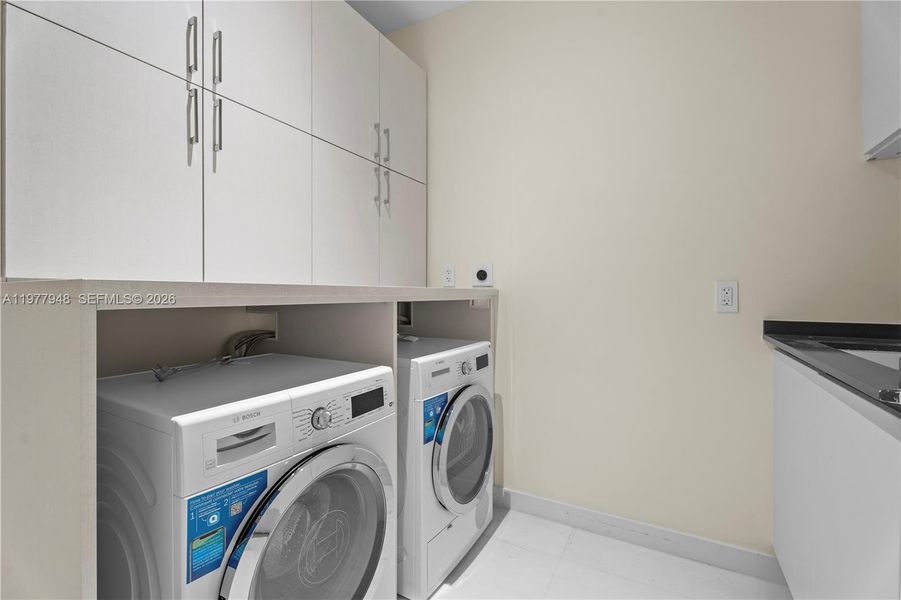 Close-up of interior finishes inside a home in , Miami (Image 15).