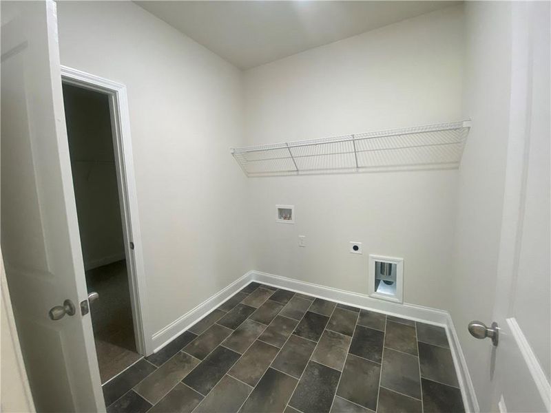 Image 40 of a home in .