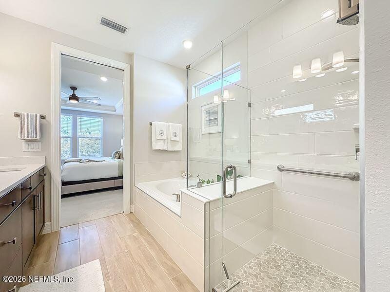 Furnished interior view inside a new home in , Ponte Vedra (Image 6).