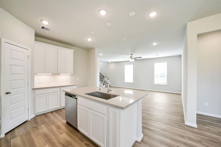 Furnished interior view inside a new home in Anderson Lake, Houston (Image 7).