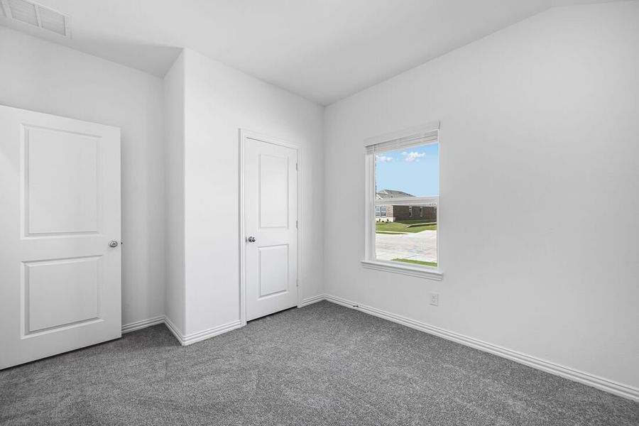 Spacious, unfurnished interior of a new home in Parks at Foster Crossing, Anna (Image 28).