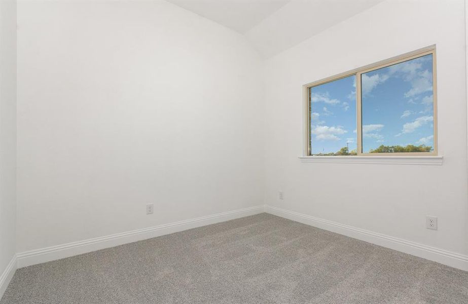 Spacious, unfurnished interior of a new home in Stone Henge II, Sanger (Image 28).