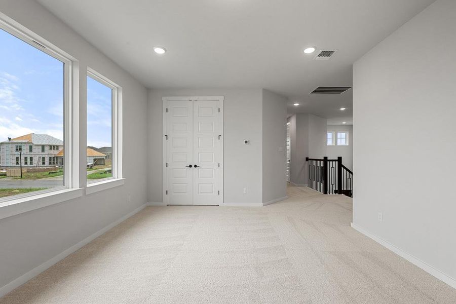 Spacious, unfurnished interior of a new home in Flora, Hutto (Image 26). Spacious, unfurnished interior of a new home in Flora, Hutto (Image 26).