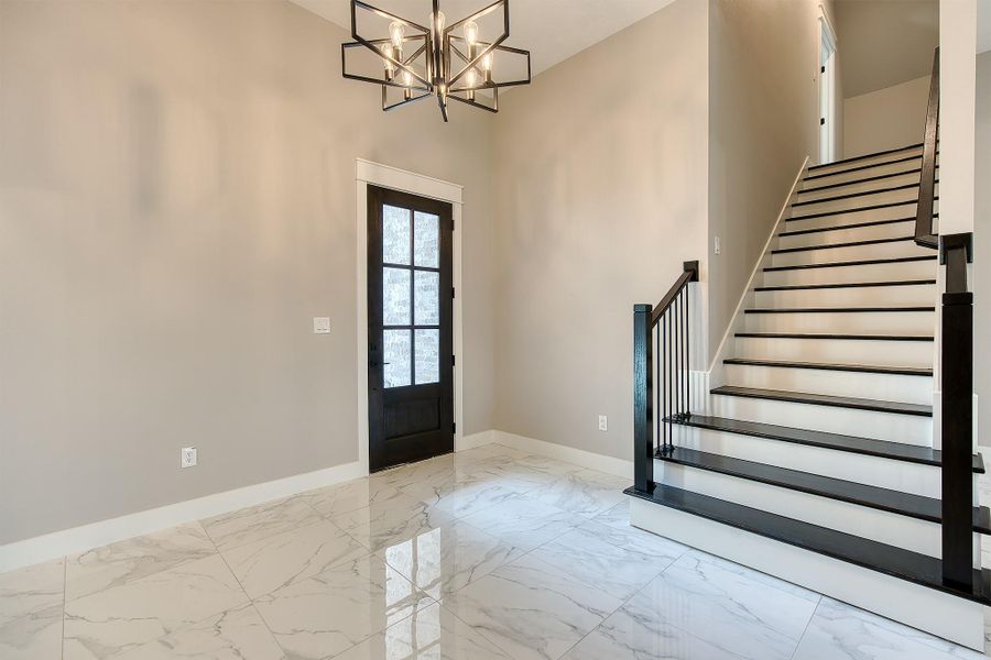 Spacious, unfurnished interior of a new home in , Beaumont (Image 41).