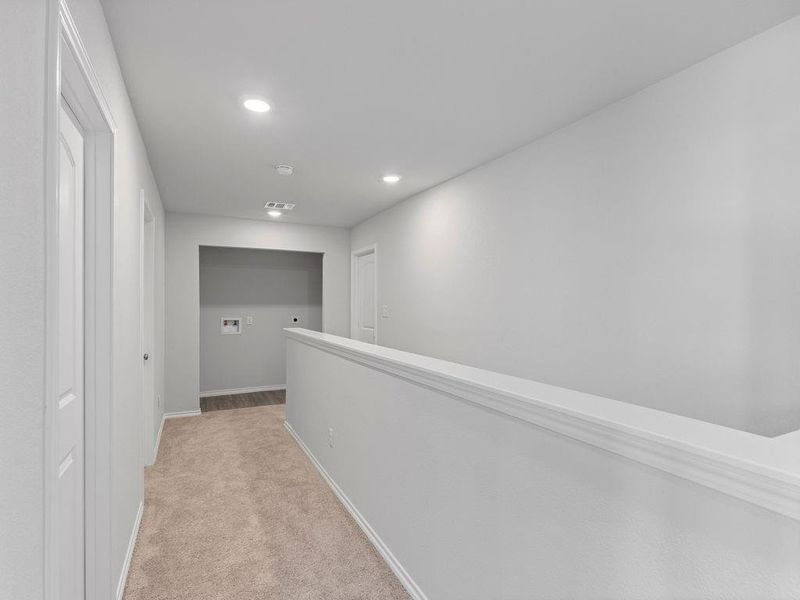 Spacious, unfurnished interior of a new home in Shirey Forest - Branches, Lufkin (Image 11).