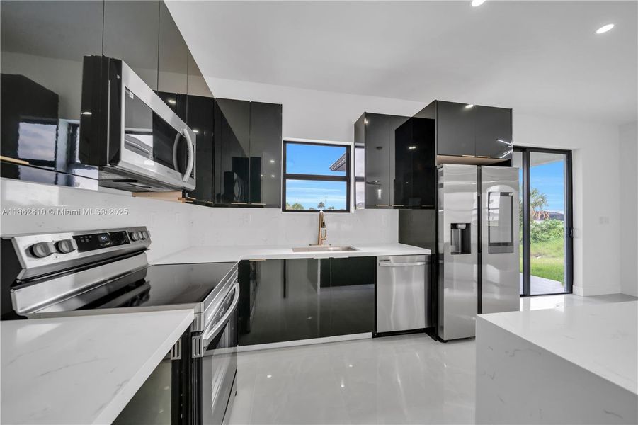 Furnished interior view inside a new home in , Cape Coral (Image 8).