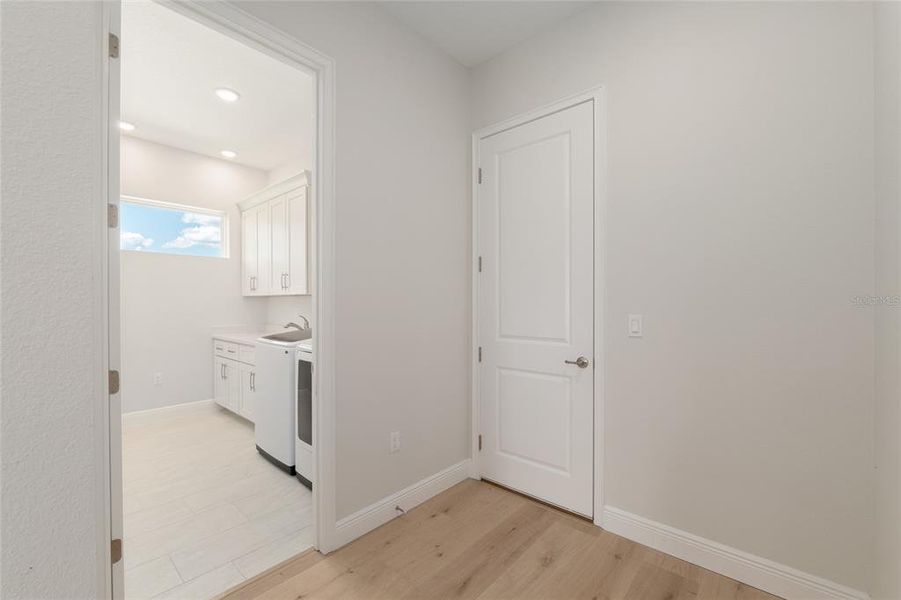 Spacious, unfurnished interior of a new home in , Ocala (Image 52). Spacious, unfurnished interior of a new home in , Ocala (Image 52).