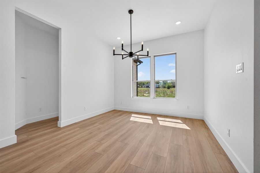 Spacious, unfurnished interior of a new home in , Lone Oak (Image 22).