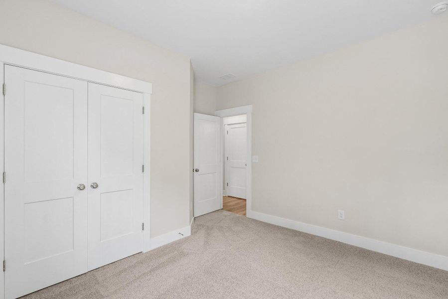 Spacious, unfurnished interior of a new home in Crosscreek Walk – Overlook, Charleston (Image 15). Spacious, unfurnished interior of a new home in Crosscreek Walk – Overlook, Charleston (Image 15).