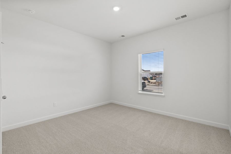 Spacious, unfurnished interior of a new home in Palmetto Place, Longs (Image 25).