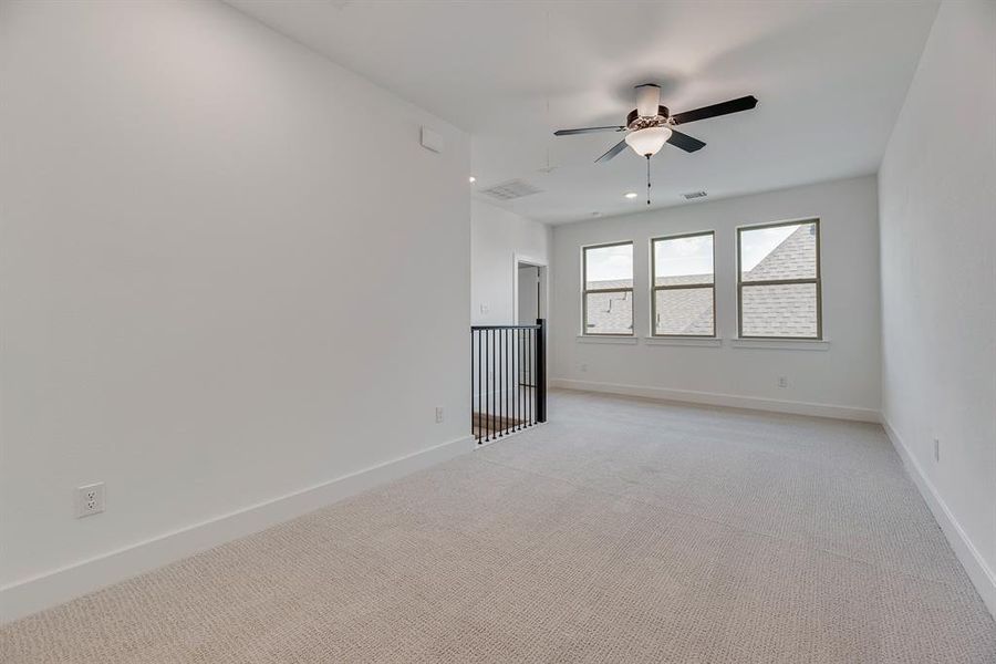 Spacious, unfurnished interior of a new home in Devonshire, Heath (Image 32).