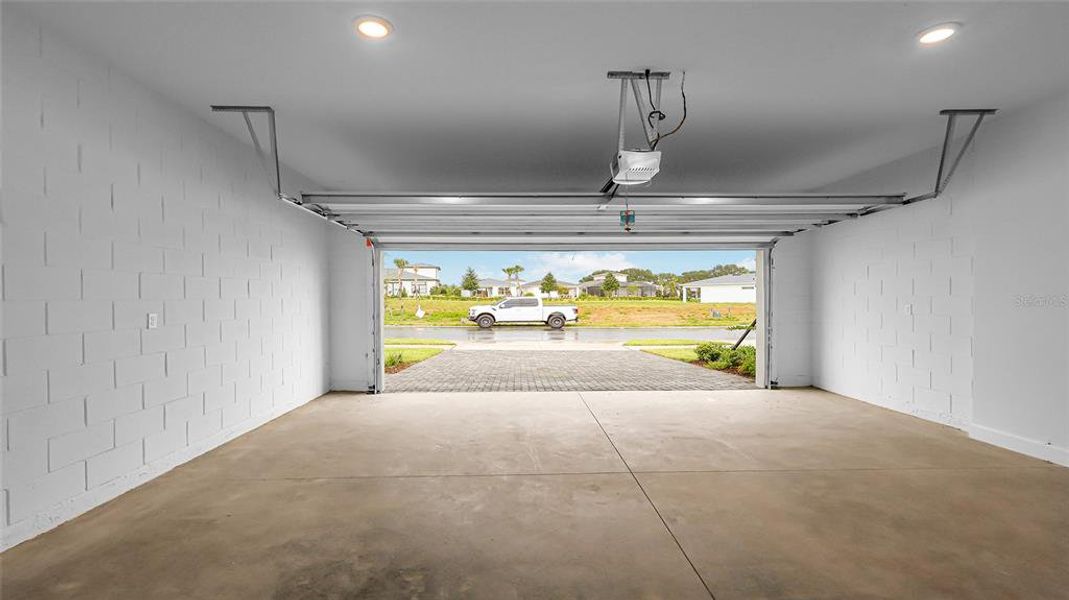 Exterior details and patio area of a home in Cresswind at Lake Harris, Tavares (Image 2). Exterior details and patio area of a home in Cresswind at Lake Harris, Tavares (Image 2).