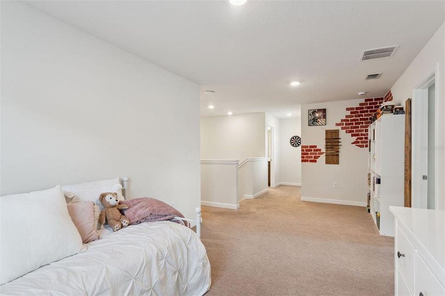 Furnished interior view inside a new home in , Clermont (Image 11).