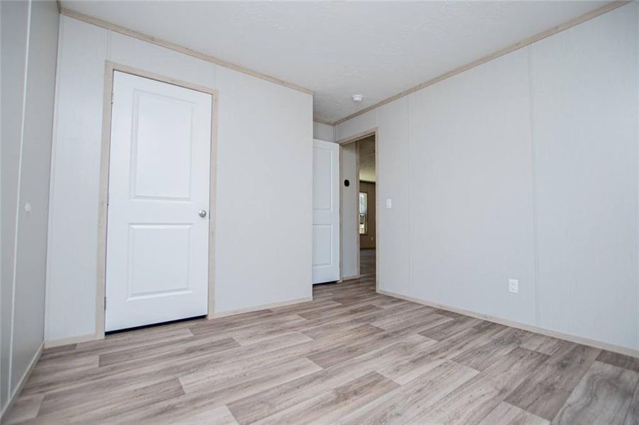 Spacious, unfurnished interior of a new home in , Waco (Image 41).