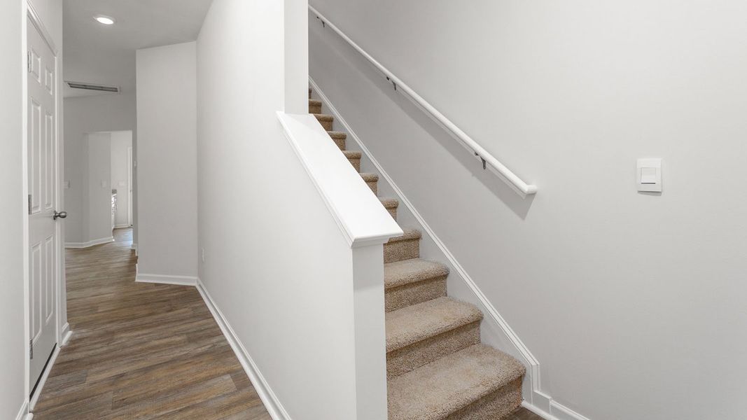 Spacious, unfurnished interior of a new home in Henley Ridge, Graham (Image 10).