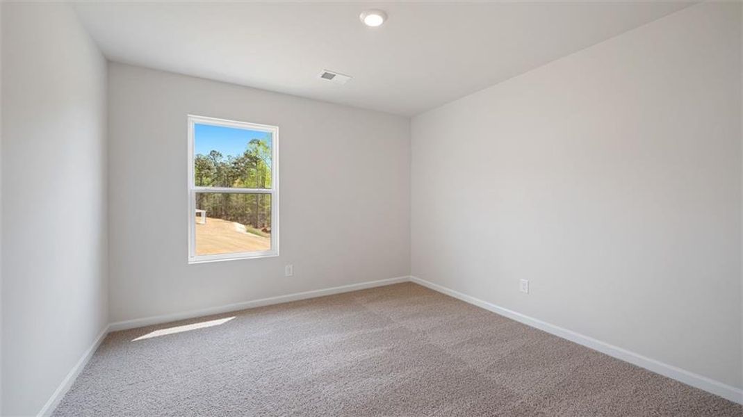 Spacious, unfurnished interior of a new home in Twin Lakes, Hoschton (Image 16).