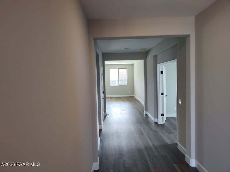 Spacious, unfurnished interior of a new home in North Ridge at Pronghorn Ranch, Prescott Valley (Image 13).