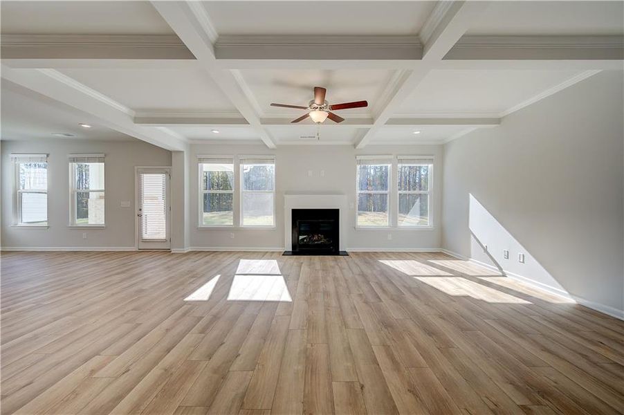 Spacious, unfurnished interior of a new home in Riverbend Overlook, Fayetteville (Image 29).