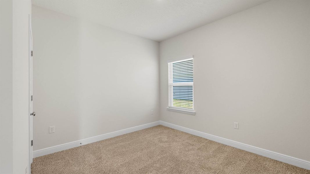 Spacious, unfurnished interior of a new home in Titus Park, Panama City (Image 25).