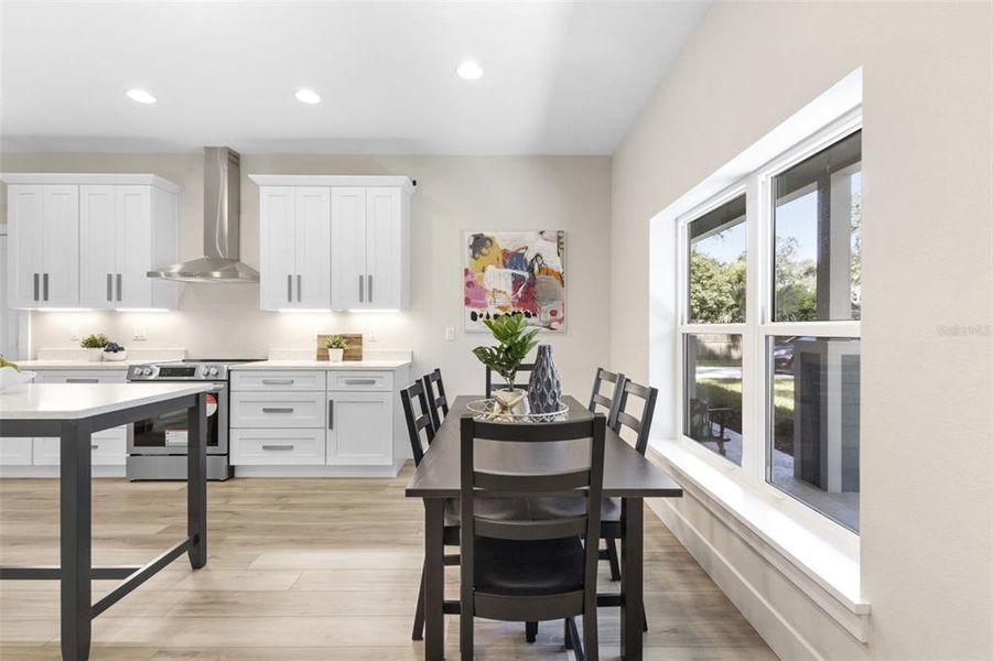 Furnished interior view inside a new home in , Lake Helen (Image 6).