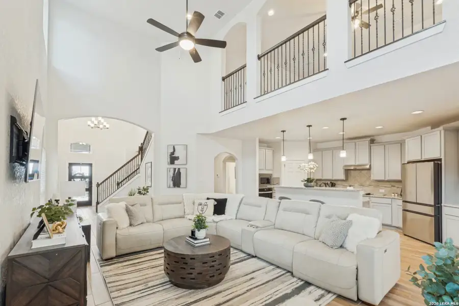 Furnished interior view inside a new home in Comanche Ridge, San Antonio (Image 8). Furnished interior view inside a new home in Comanche Ridge, San Antonio (Image 8).