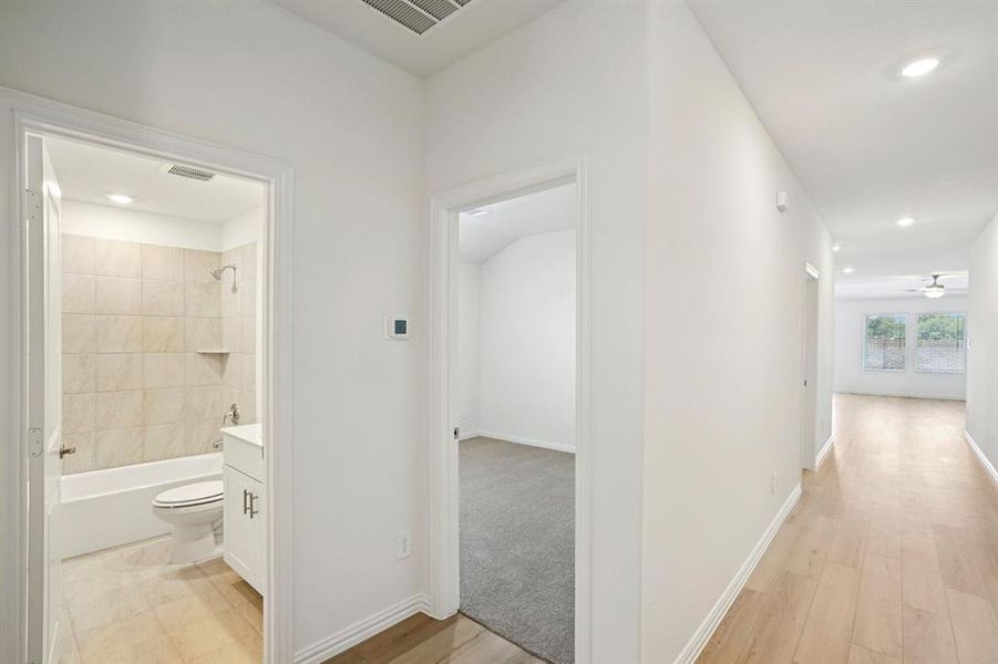 Photo is not of the actual home, but is an inspirational photo of builder’s model home and may depict options, furnishings, and/or decorator features that are not included. Photo is not of the actual home, but is an inspirational photo of builder’s model home and may depict options, furnishings, and/or decorator features that are not included.