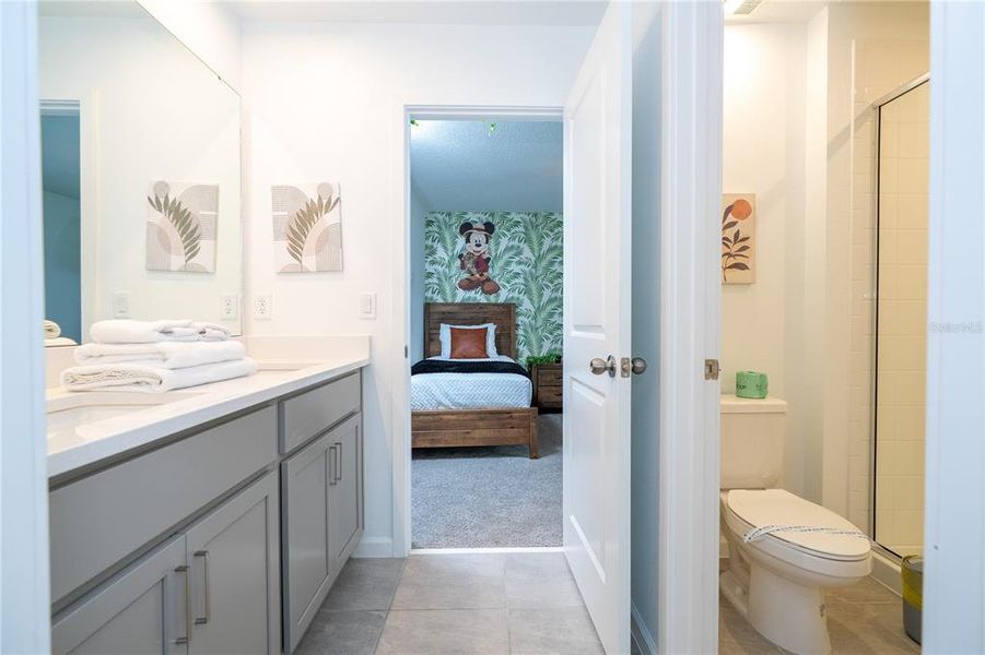 Furnished interior view inside a new home in , Kissimmee (Image 53).