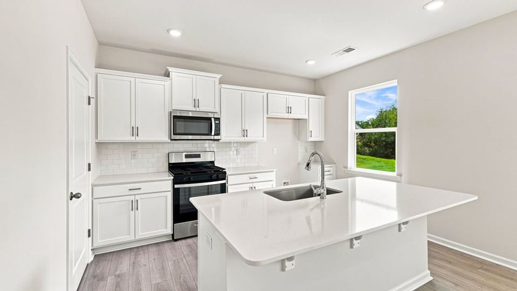 Furnished interior view inside a new home in Sherwood Gardens, Landrum (Image 9). Furnished interior view inside a new home in Sherwood Gardens, Landrum (Image 9).